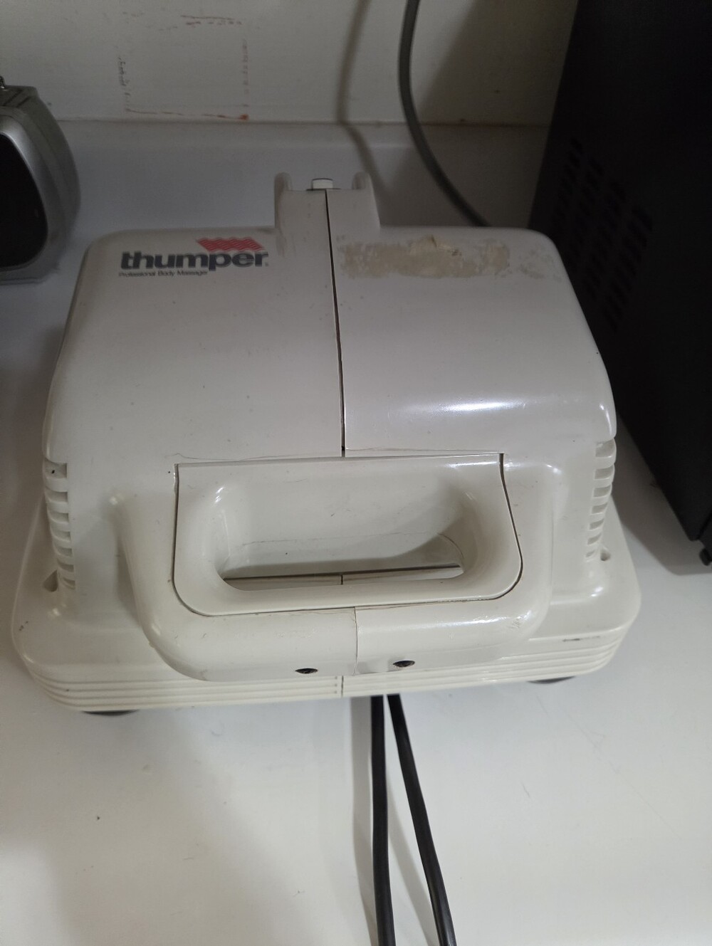 Thumper Massager Pro White 8 Heads Tested